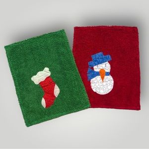 Lot/2 𝑯𝒂𝒏𝒅𝒎𝒂𝒅𝒆 Holiday Hand Towel 🎁